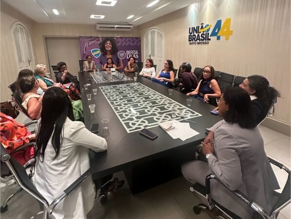 ‘Quem veio de onde eu vim não desperdiça porta aberta’, diz Gisela sobre trajetória em encontro de mulheres