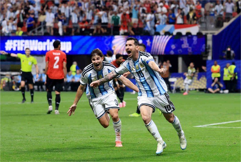 Em uma virada épica, Argentina vence o Egito e está nas quartas da Copa do Mundo