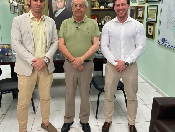 Aliança no horizonte? Alex e Matheus Pucineli se reúnem com Jayme e Júlio Campos