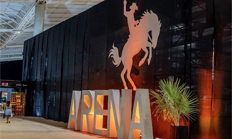Mato-grossenses fazem bonito em Cuiabá e chegam à final da PBR na briga pelo título
