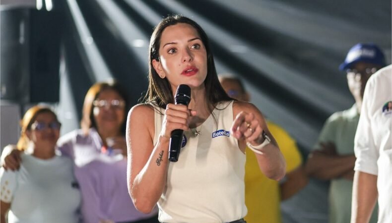 Governo sanciona lei de Janaina que amplia direito de acompanhante para mulheres em procedimentos médicos
