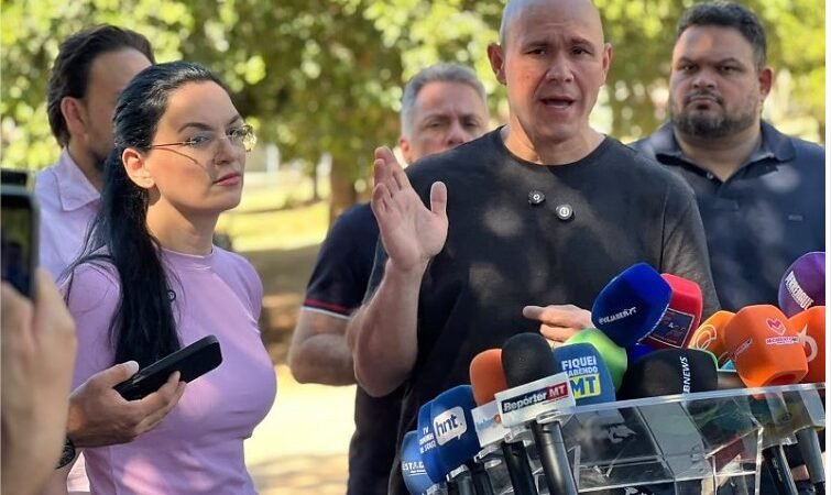 Abilio recua de licença e diz que ainda avalia se deixará Prefeitura para acompanhar Samantha