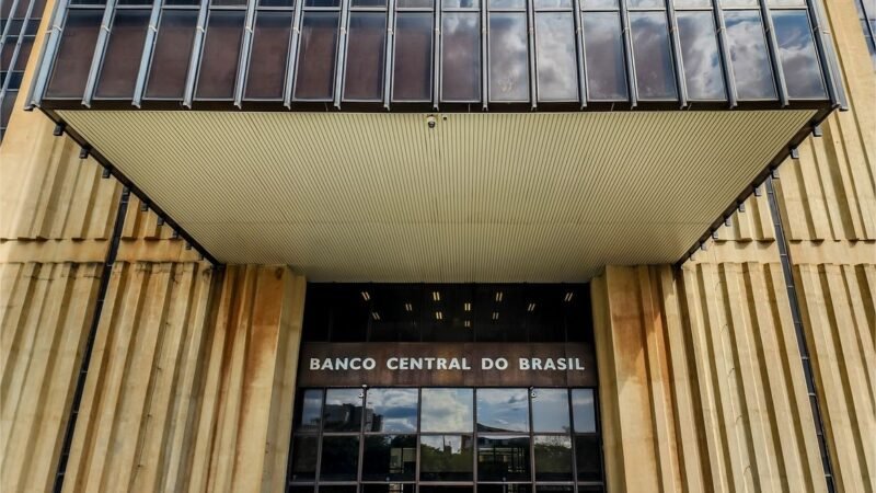 Copom inicia reunião que definirá taxa básica de juros
