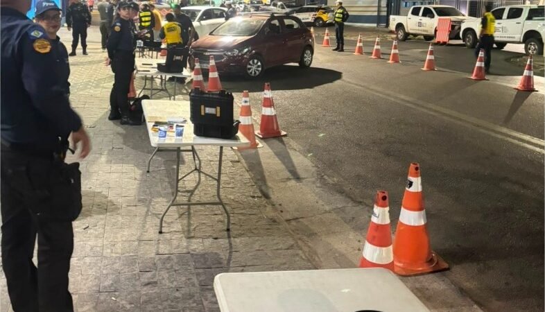 Lei Seca prende três condutores por embriaguez ao volante em Cuiabá