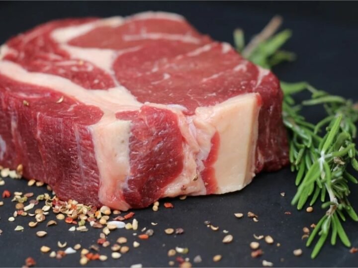 China alerta que Brasil atingiu 90% da cota de exportação de carne bovina
