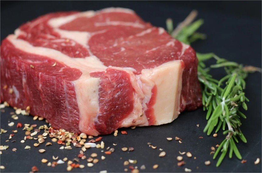 China alerta que Brasil atingiu 90% da cota de exportação de carne bovina