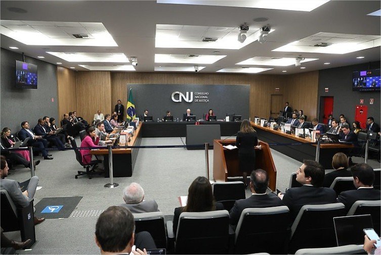 CNJ extingue aposentadoria compulsória como pena máxima a magistrados que cometem crimes