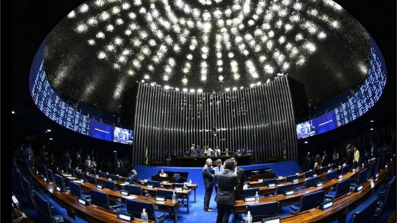 Congresso retoma trabalhos com esforço concentrado antes das eleições