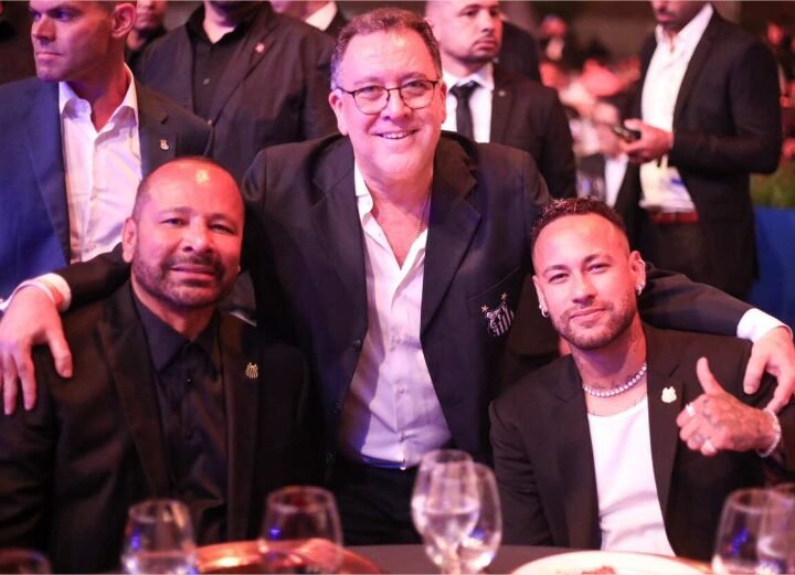 Santos paga transfer ban com ajuda da empresa do pai de Neymar