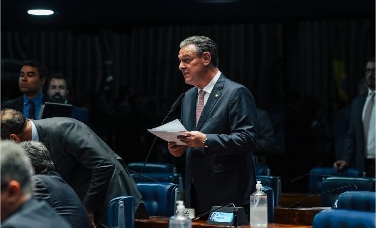 Relator, senador Fávaro comemora fim de impasse entre Brasil e Bolívia