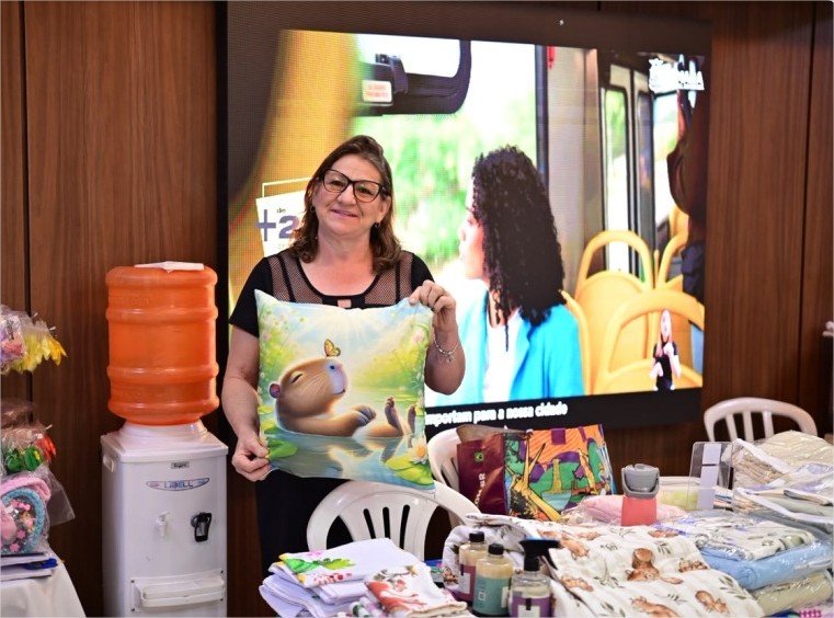 Maria Avalone fortalece empreendedorismo feminino com Feira de Mulheres Empreendedoras na Câmara de Cuiabá