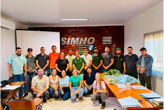 Curso pioneiro no país avança na formação de identificadores florestais com etapa prática em Juína