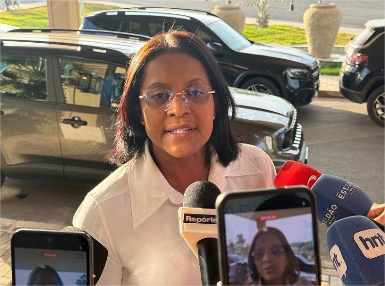 Gisela diz que fala de Galvan pode “naturalizar” violência contra mulheres