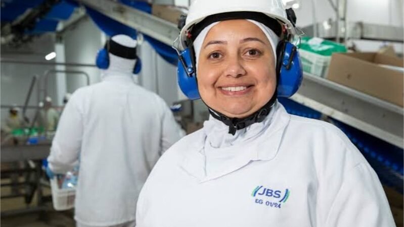 JBS está com mais de 100 vagas de emprego abertas em MT