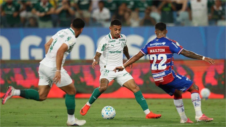 Palmeiras perde para o Fortaleza, mas avança às quartas da Copa do Brasil