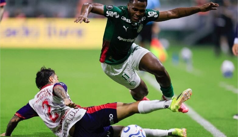 Palmeiras sofre gol no fim e cede empate ao Cerro Porteño na Libertadores