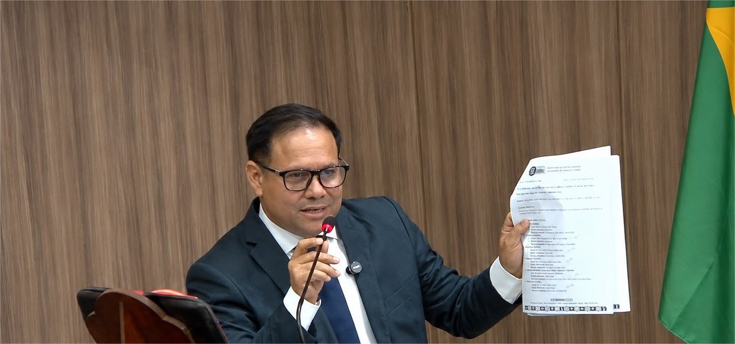 Vereador Raul Curvo cobra rigor e fiscaliza divergências entre respostas de secretarias municipais em Várzea Grande