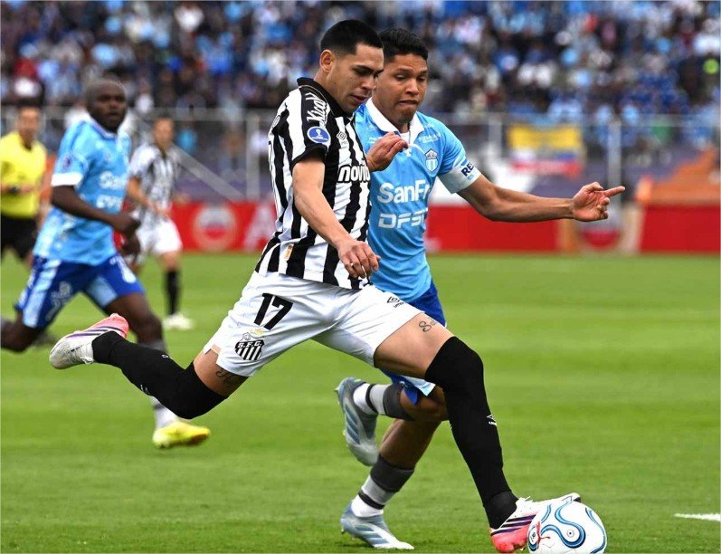 Santos, com time alternativo, empata no Equador e avança na Sula