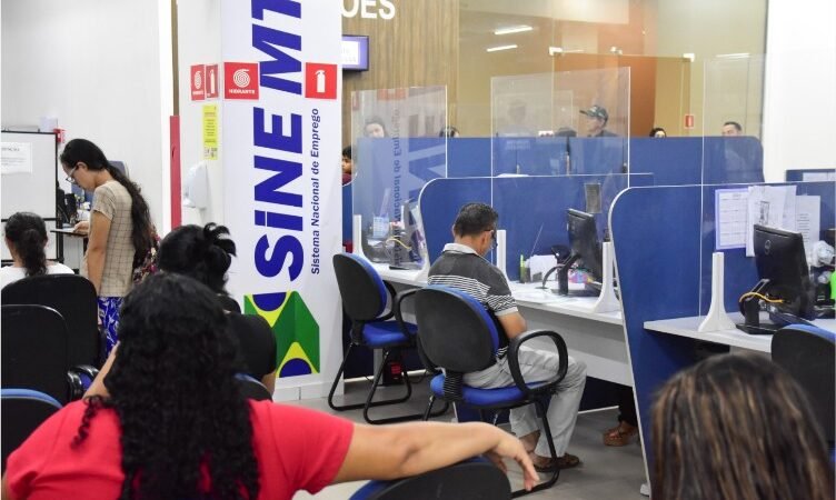 Sine-MT disponibiliza mais de 2,3 mil vagas de emprego nesta semana