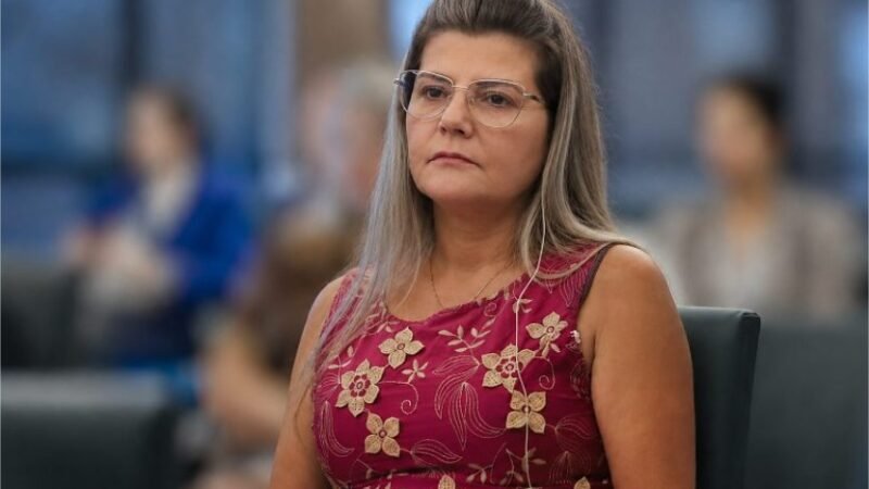 Agosto Lilás: proteger uma mulher é também garantir o seu futuro