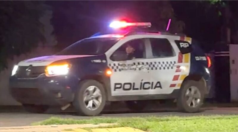 Homem é detido com armas e munições após briga com enteada no Nortão