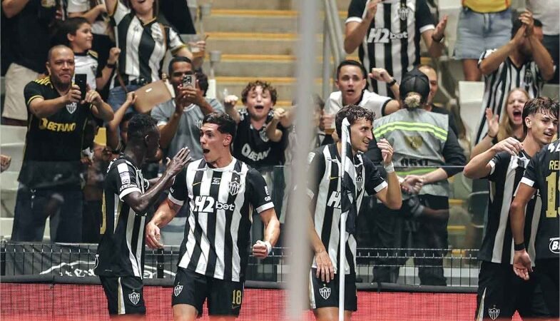 Atlético vence o Vitória e ganha duas posições no Brasileiro