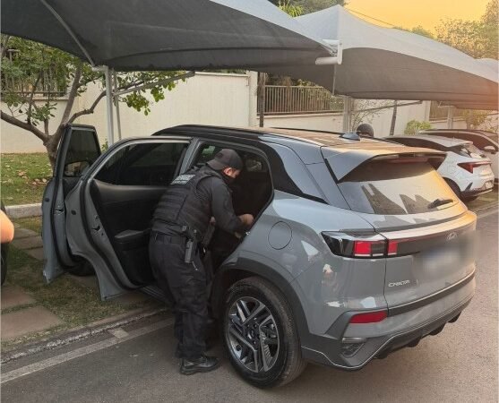Polícia Civil deflagra nova fase de operação contra grupo investigado por tráfico e lavagem de dinheiro