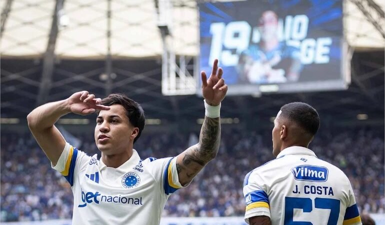 Em tarde de gols anulados, Bahia e Vasco ficam no empate pelo Brasileirão