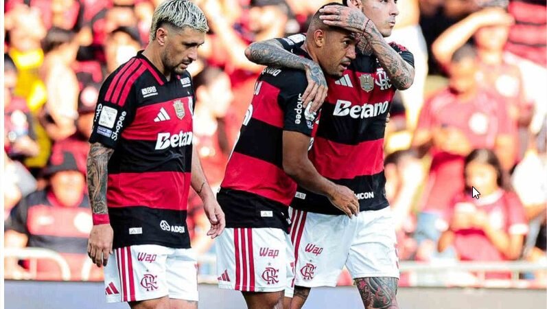 Samuel Lino faz a diferença, e Flamengo vence o Botafogo
