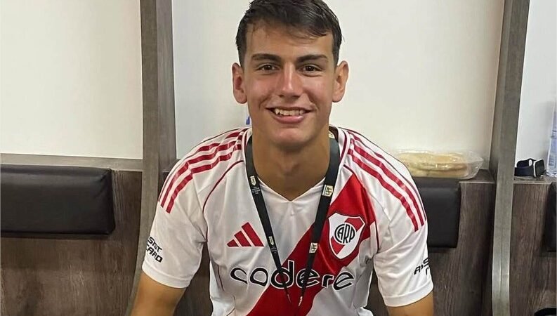 Argentinos mandam recado à torcida do Flamengo sobre Joaquín Freitas