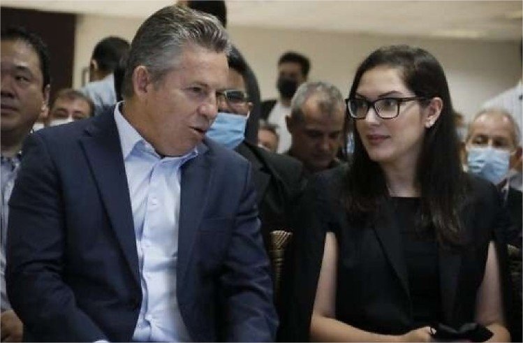 Mauro e Janaína mantêm liderança na disputa por duas vagas ao Senado em MT