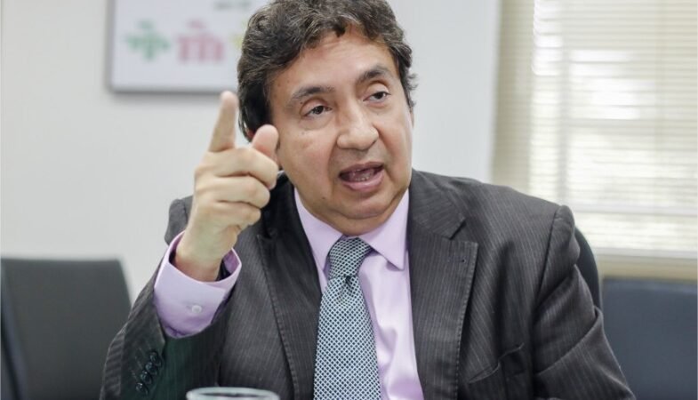 TJ-MT anula votação secreta e AL deve reanalisar veto a reajuste