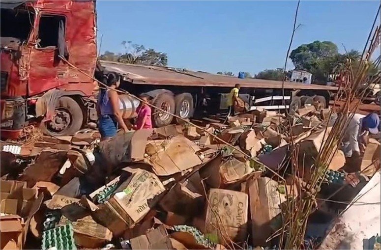 Tragédia na BR-070: Quatro pessoas da mesma família da etnia Boe Bororo morrem em grave acidente em Mato Grosso