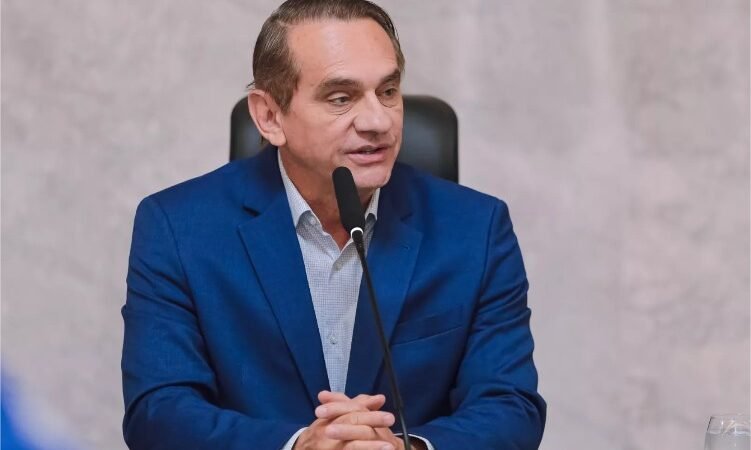 ALMT cria Comissão Especial para avançar PEC de Wilson Santos em defesa dos profissionais da educação infantil