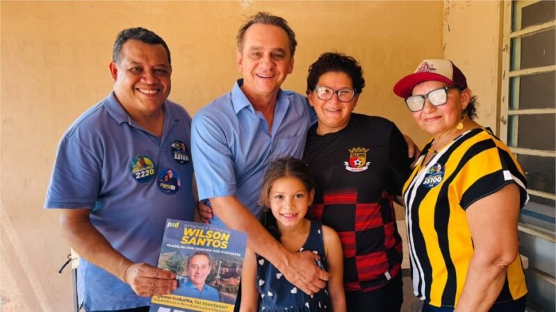 Em Chapada, Wilson Santos destaca resultados e novas propostas em campanha pela reeleição