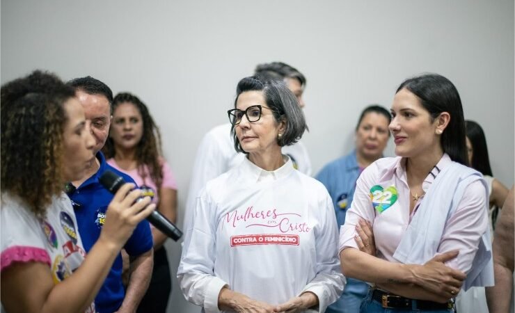 Janaina é convidada para ser madrinha do projeto de combate ao feminicídio Mulheres em Cristo