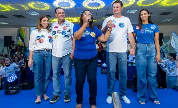 Fávaro reúne 5 mil apoiadores em Cuiabá, agradece apoio e se diz confiante na vitória