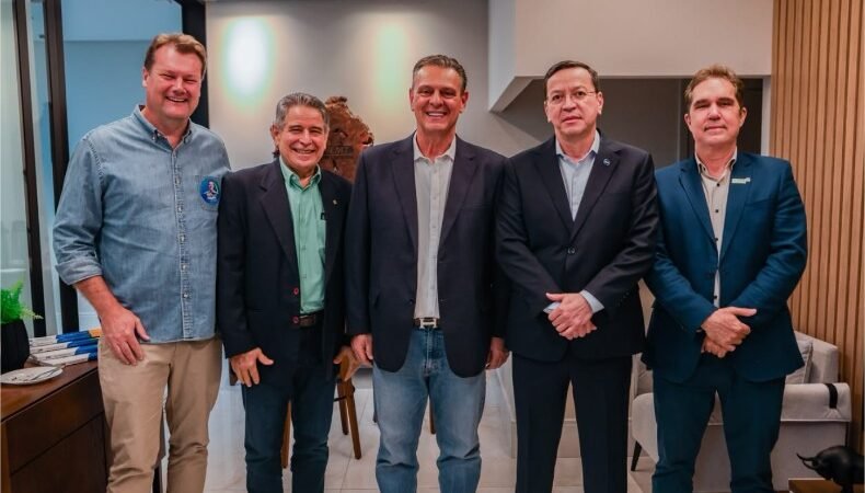 Fávaro reafirma compromisso com setor produtivo e defende segurança jurídica para Mato Grosso crescer