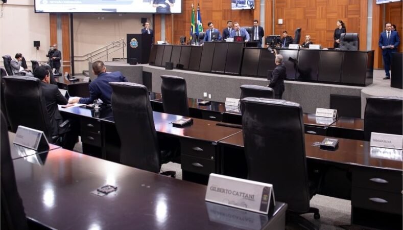 Sem quórum, AL não vota veto a reajuste de 6,8% de servidores