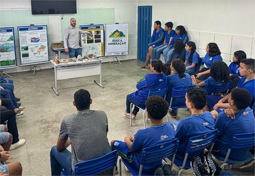 Mais de 20 mil estudantes terão oficinas sobre recursos minerais por iniciativa de Max