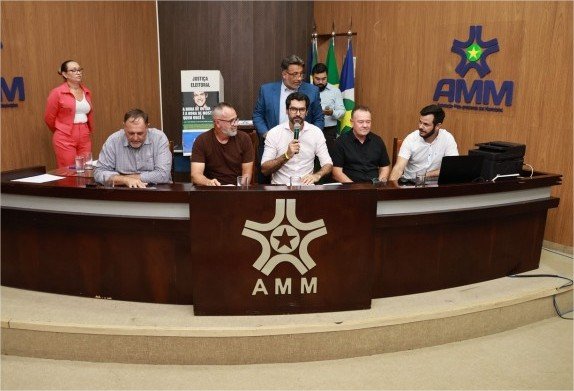 Justiça autoriza votação na AMM, mas mantém urnas lacradas