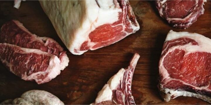 Produção brasileira de carnes deve crescer em 2026 e chegar a 34,08 milhões de toneladas