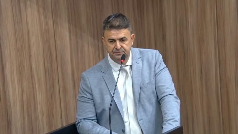 Cilcinho cobra responsabilidade da prefeita e prioridade nos pagamentos após relato de morte de paciente atendida na UPA do Ipase