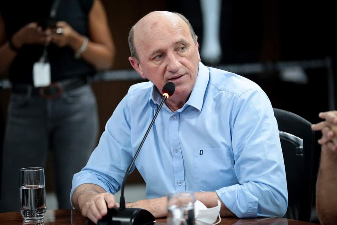 ”Quem tem poder para decidir destinos precisa responder pelos próprios atos”, Neri endurece crítica diante da crise no STF