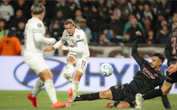 Canobbio e Fábio põem o Fluminense na semifinal da Libertadores