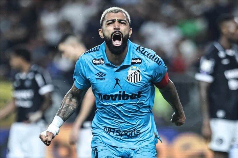 Gabigol celebra fase no Santos e rebate críticas: “Trabalho e confio”