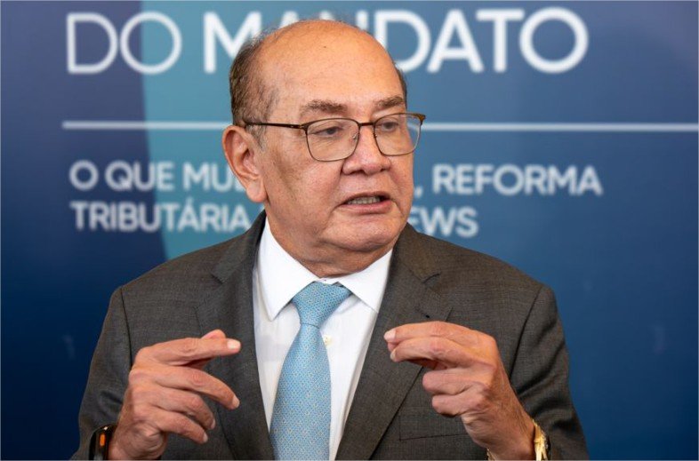 Gilmar propõe a Fachin vetar delegados da PF em gabinetes do STF