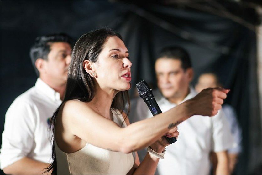 Janaina rejeita candidaturas femininas para cumprir “cota” e cobra condições igualitárias