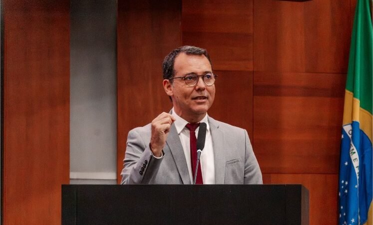 Lúdio aponta “terrorismo” e números falsos de Pivetta sobre RGA dos servidores