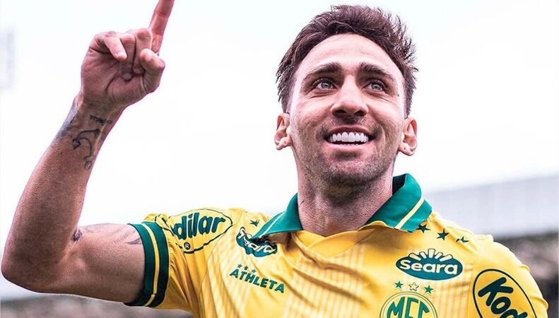 Mirassol vence o Coritiba de virada e deixa o Z4 do Brasileirão
